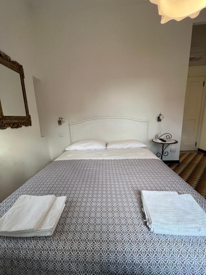 Casa Del Poeta Daire Riva Ligure Dış mekan fotoğraf